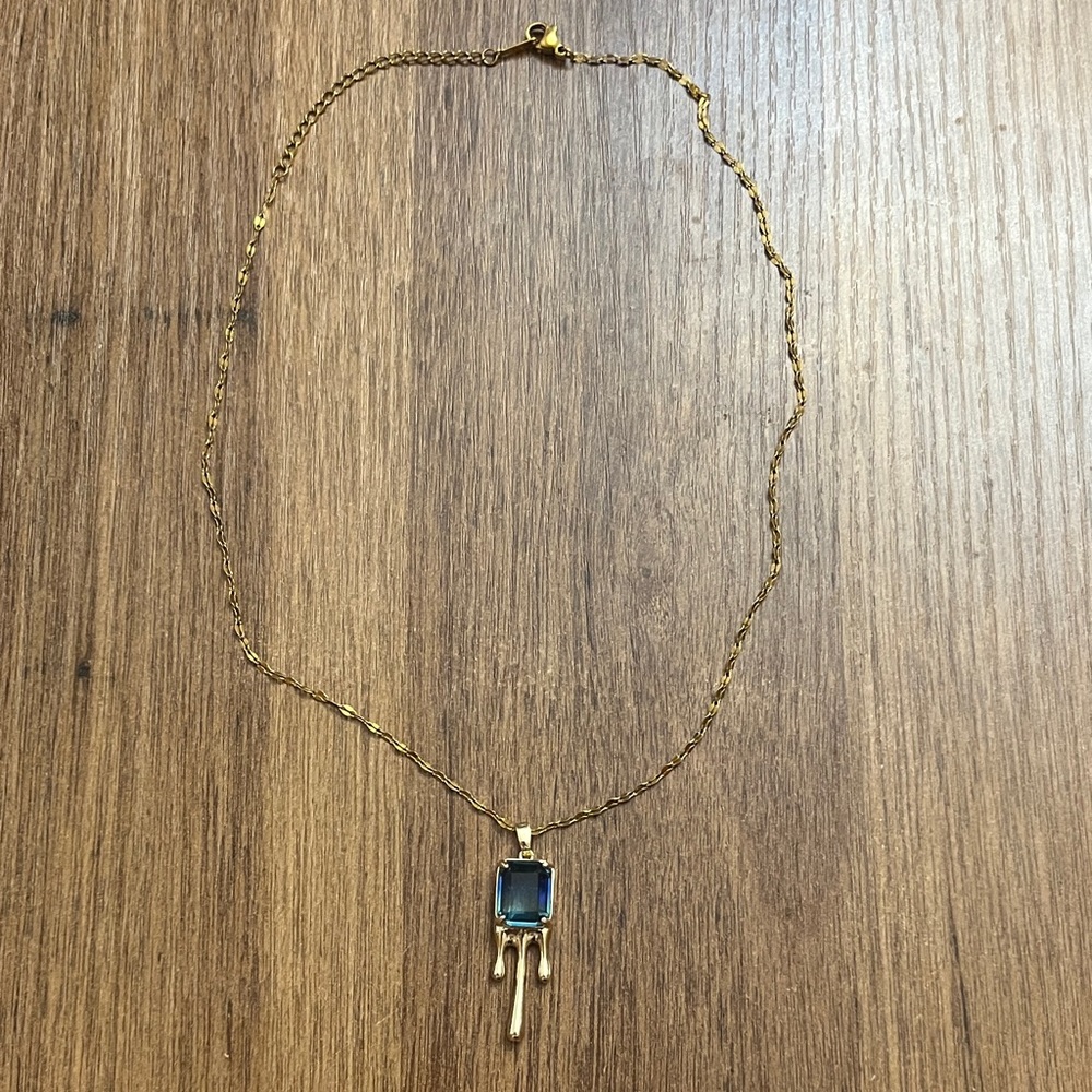 Emerald Drip Statement Necklace
